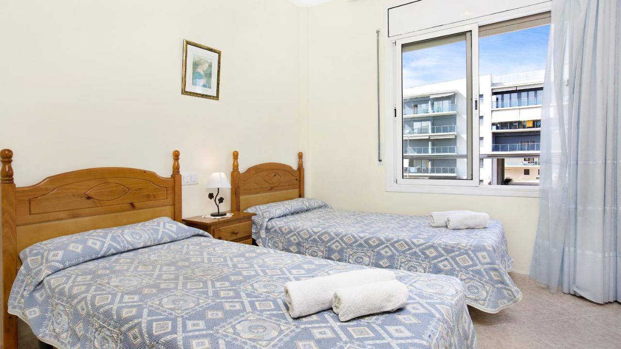 2 Ross - Lloret De Mar Extérieur photo